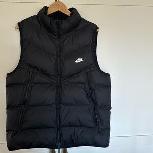 Nike Storm Fit Vest Large